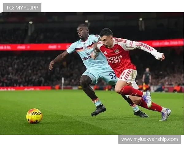 阿森纳未赛领先5分，曼城掉链子送大礼